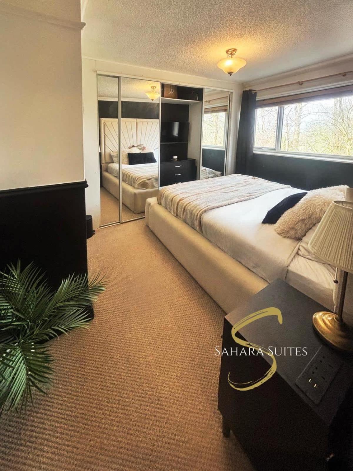 Stylish 2Bed - Manchester - Free Parking Hyde Exteriér fotografie